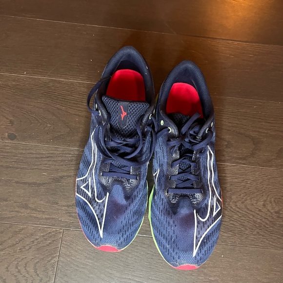 Mizuno Wave Shadow 4 | SZ 10.5 - Picture 3 of 4